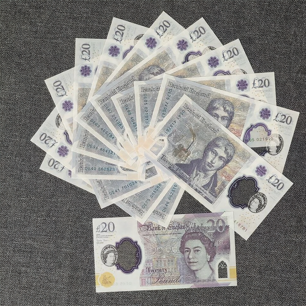 £20 Queen Prop Money – Realistic Film & Photography Banknotes