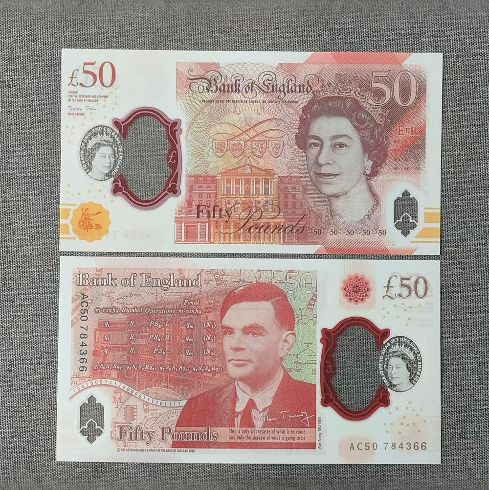£50 Queen Prop Notes – Realistic Film & Photography Banknotes