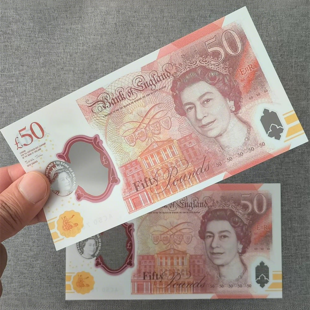 £50 Queen Prop Notes – Realistic Film & Photography Banknotes